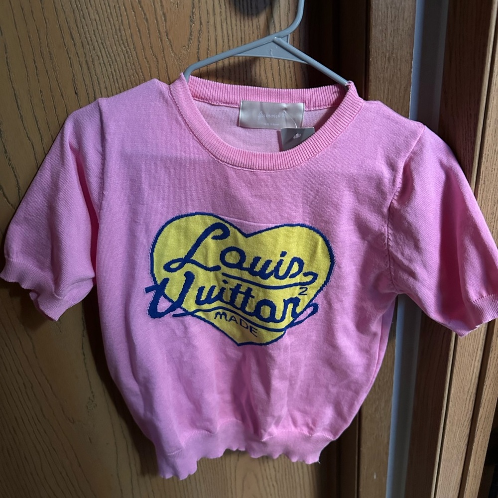 Pink shirt